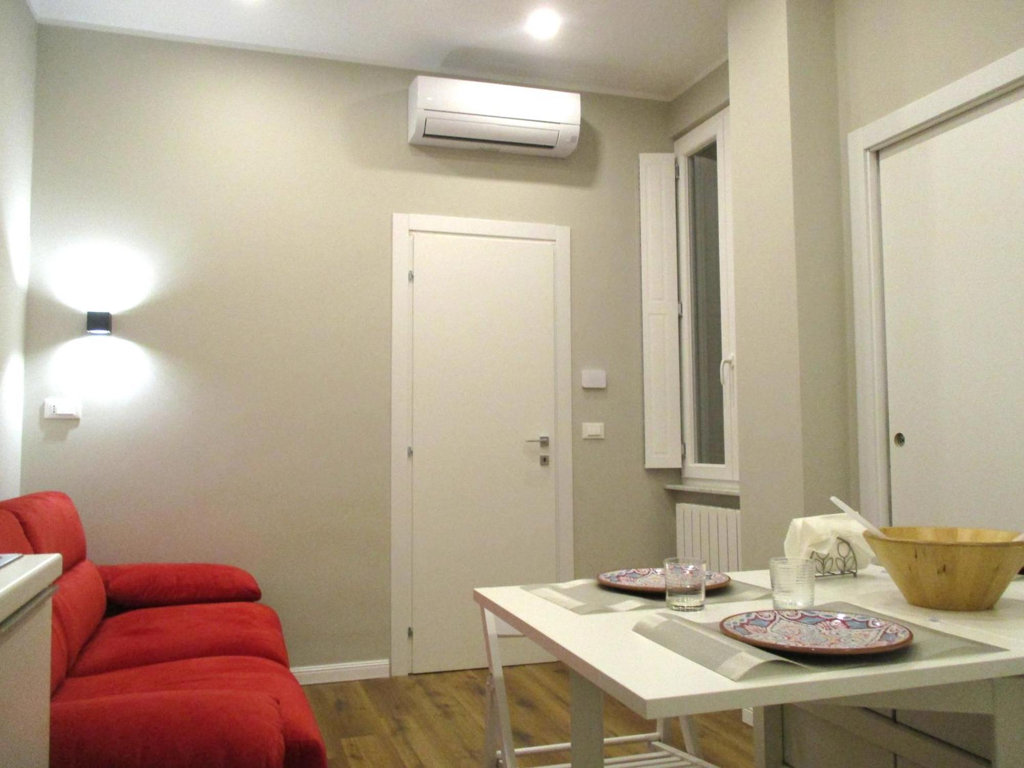 Thelozzashome Apartment *